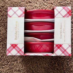 Home Essentials Red Oval Mini Bakers Set